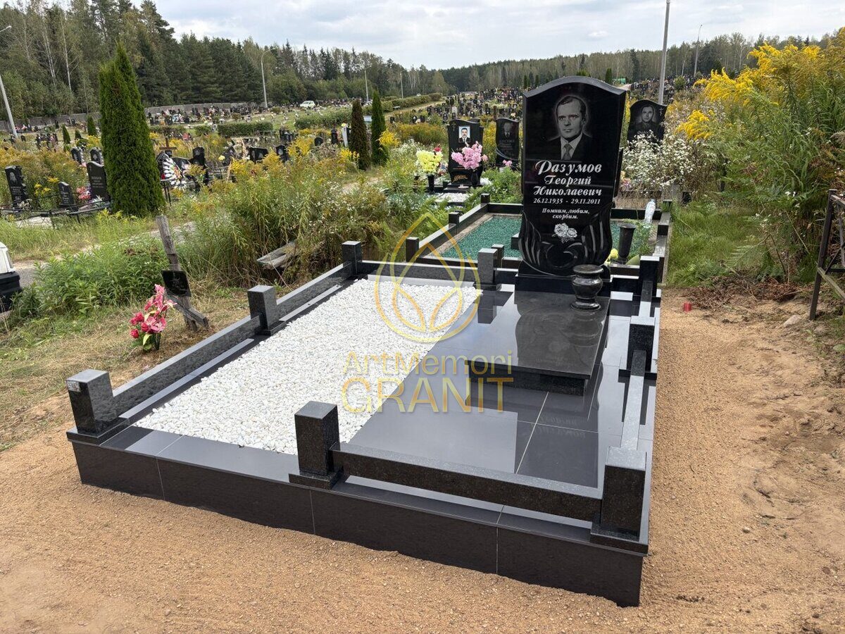 Благоустройство могил с установкой памятников подключ в Минске - artmemorigranit