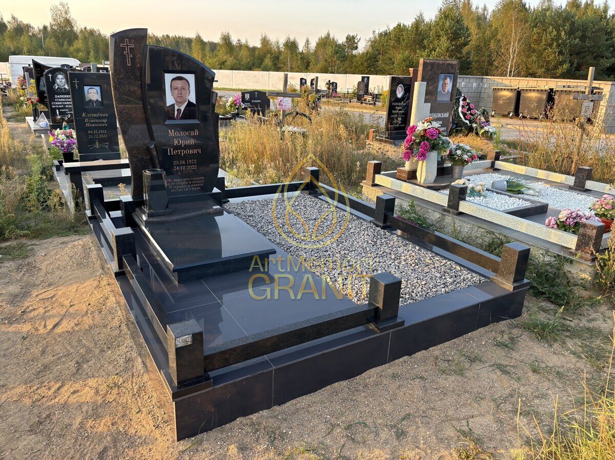 Производство мемориальныхных комплексов с установкой под ключ в Минске - artmemorigranit